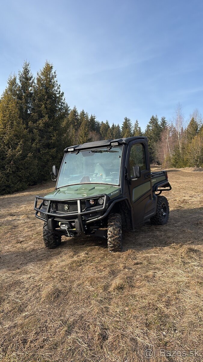 John deere Gator