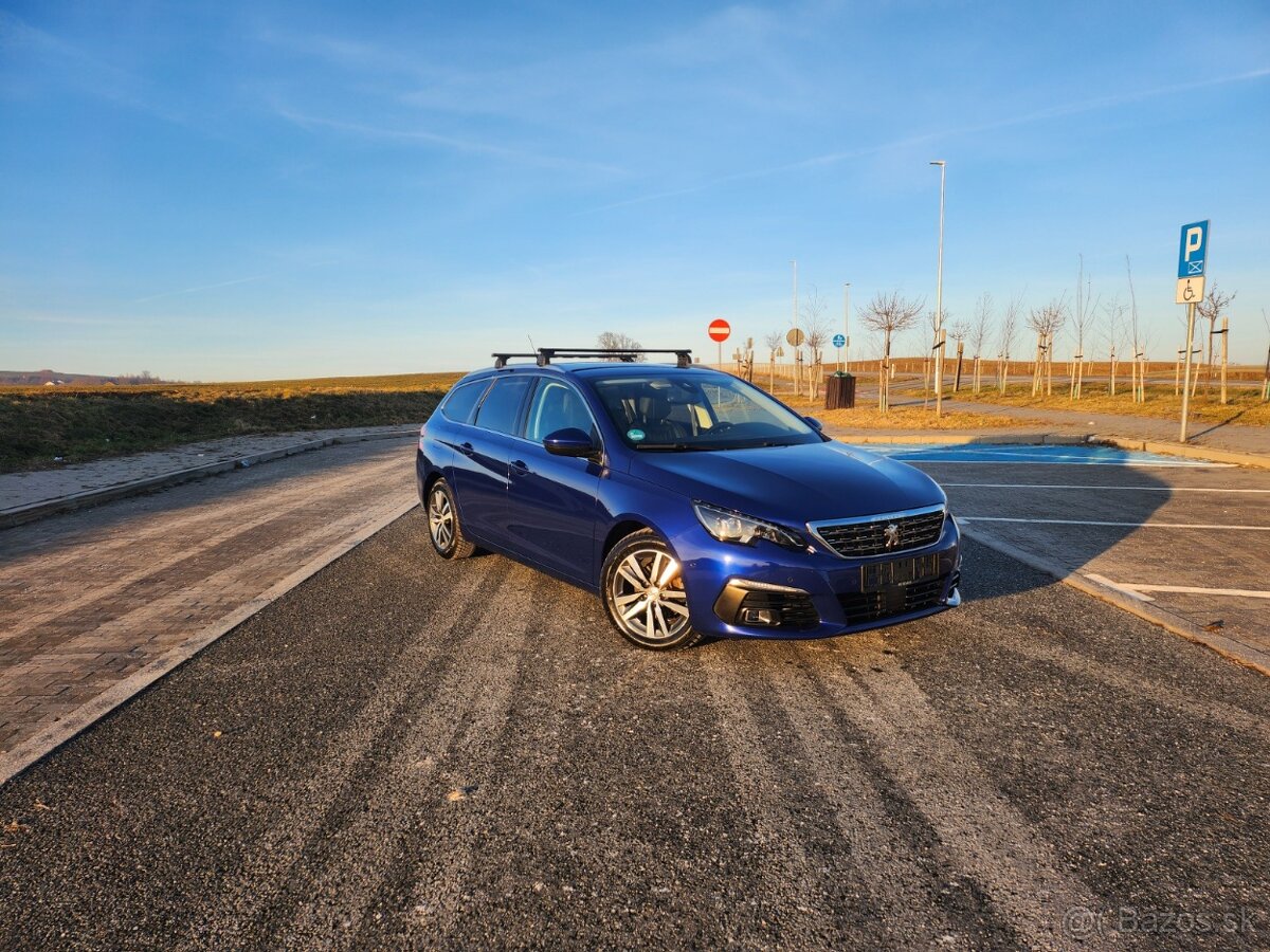 Peugeot 308 SW Allure - SPĚCHÁ