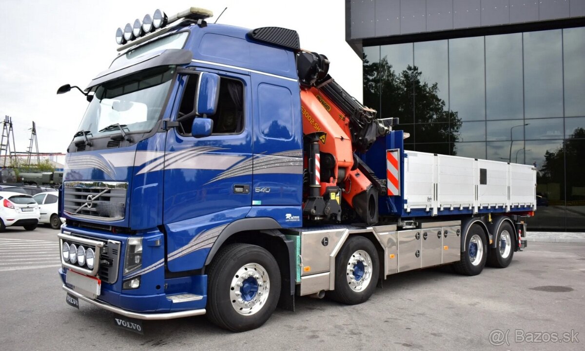 8688 - Volvo FH 16 - 8x2 – Sklápěč/Valník + HR-PALFINGER PK