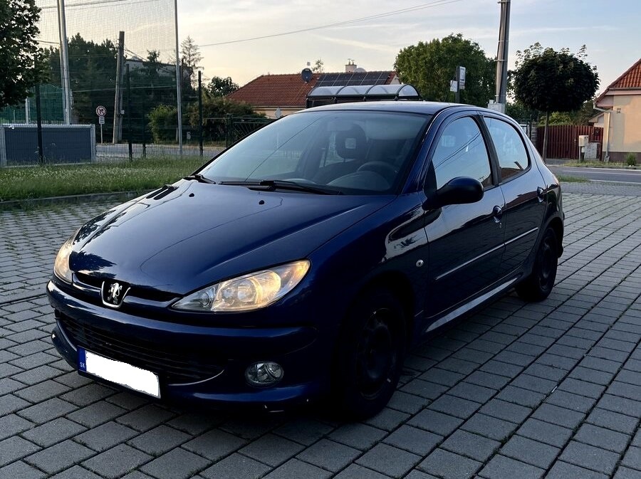 Peugeot 206 1.4, nová STK, TOP CENA