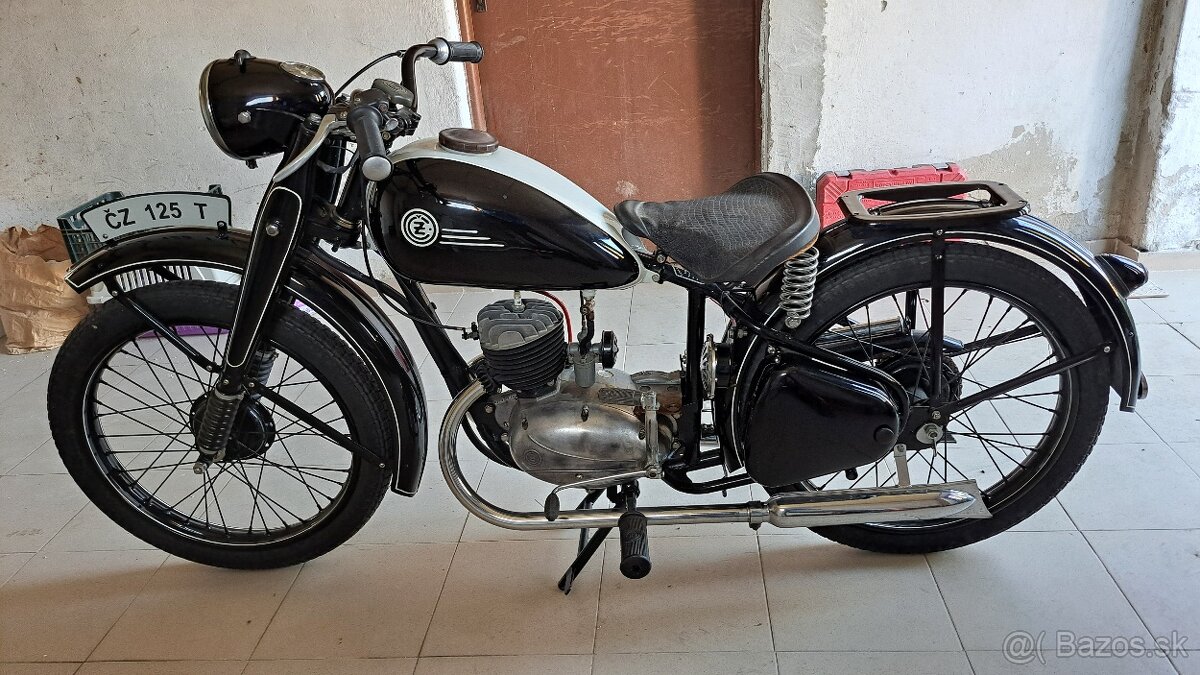 Čz 125 T r.v. 1948 - PO PROFESIONÁLNEJ RENOVÁCII