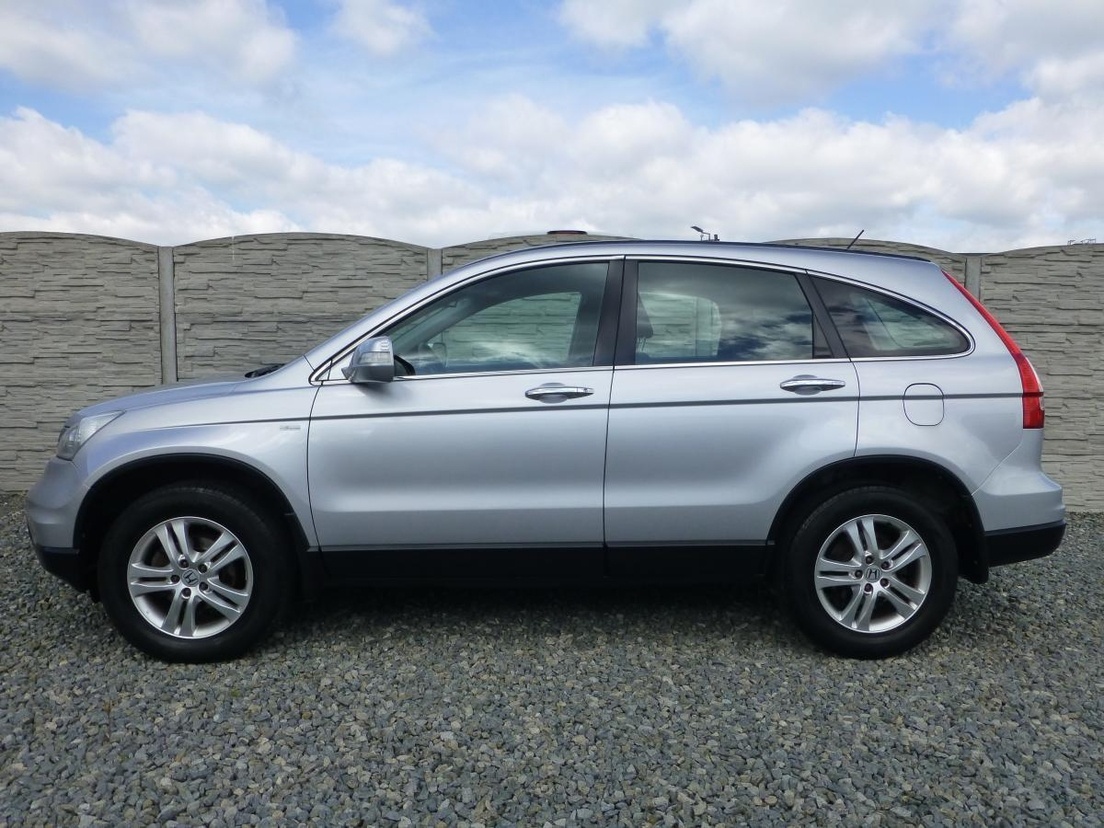 Honda CR-V 2.2CT-Di 4x4 FL150PS 179000KM