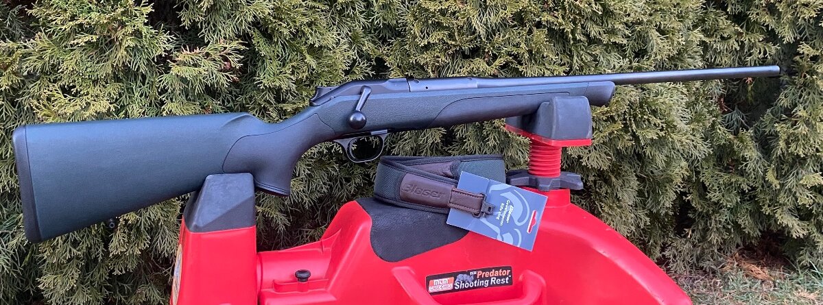 Blaser R8 300win mag