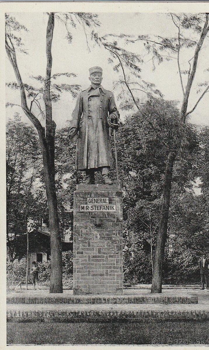 Socha  gen, Štefánika 1936