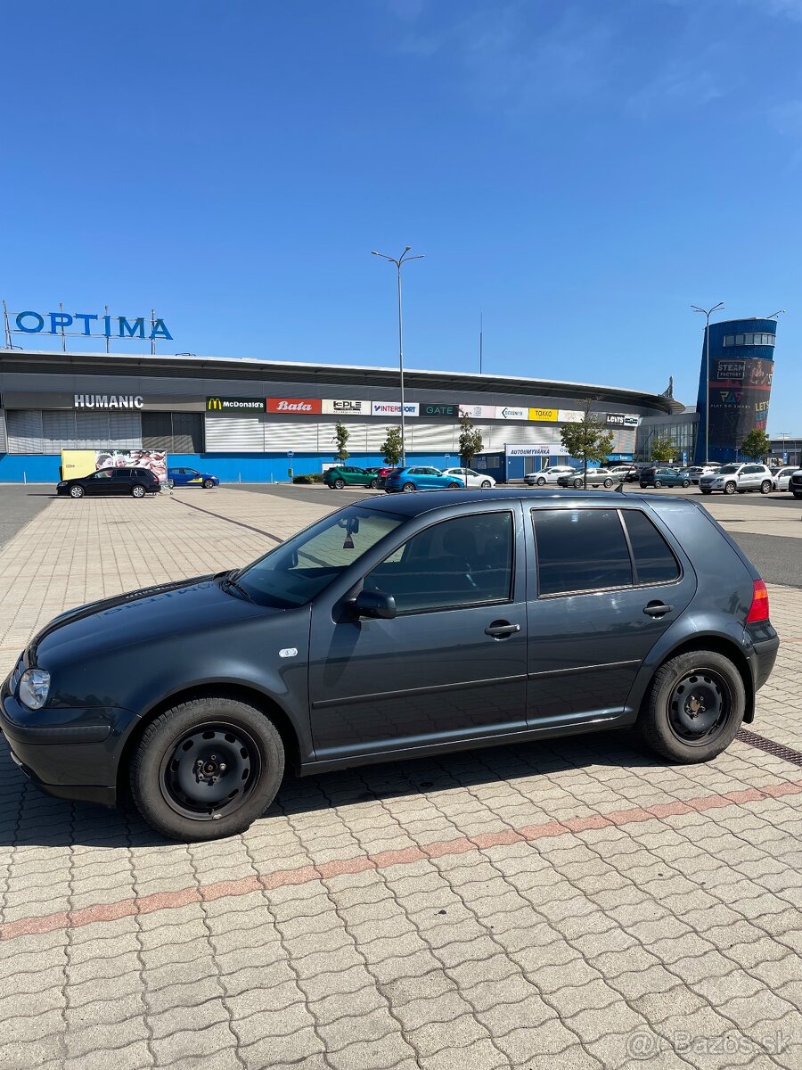 Volkswagen Golf 4