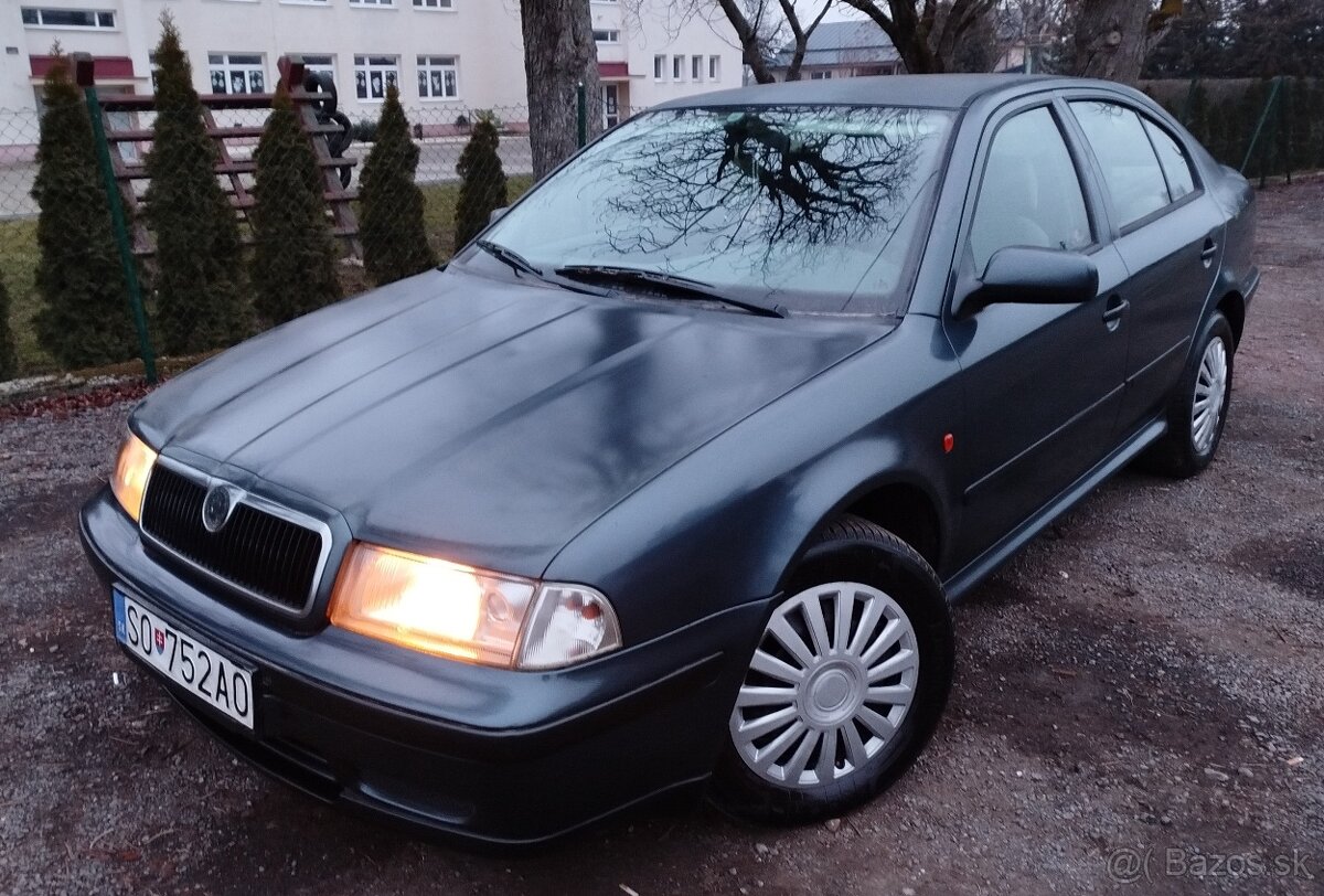 Škoda Octavia 1.6 benzín 74kw