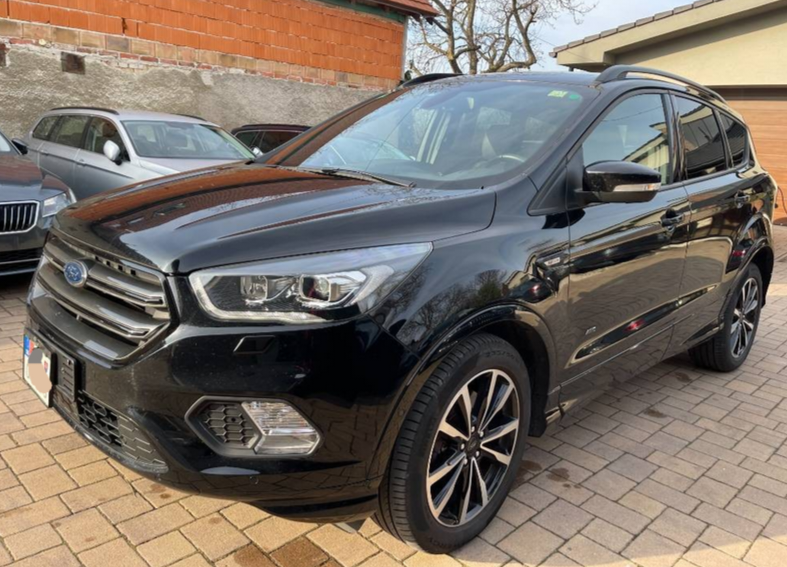 Kuga 2,0 TDCI Duratorq ST Line 110kW 4x4 Odpočet DPH Top sta