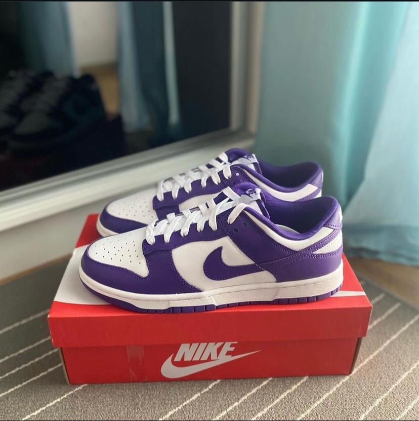 Nike dunk court purple