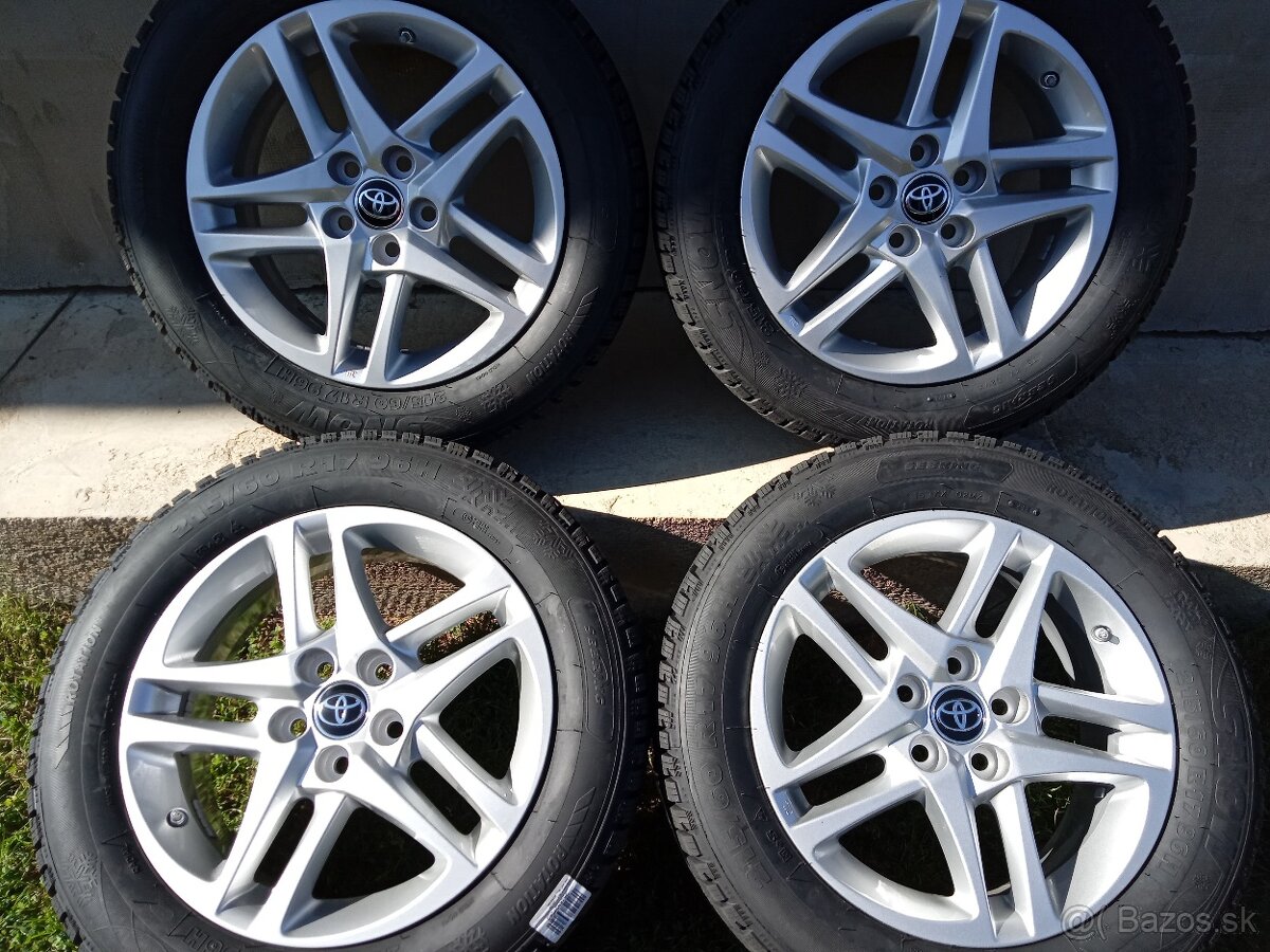 Zimný komplet Toyota C-HR 17"5x114,3...215/60 R17