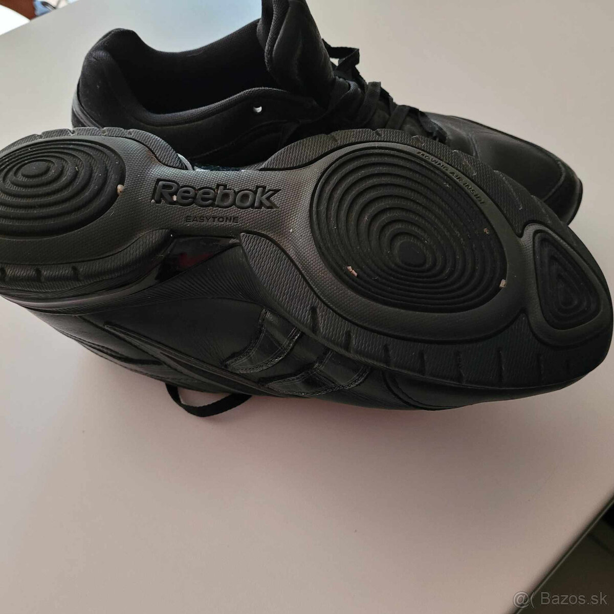 Predám kožené Reebok topánky