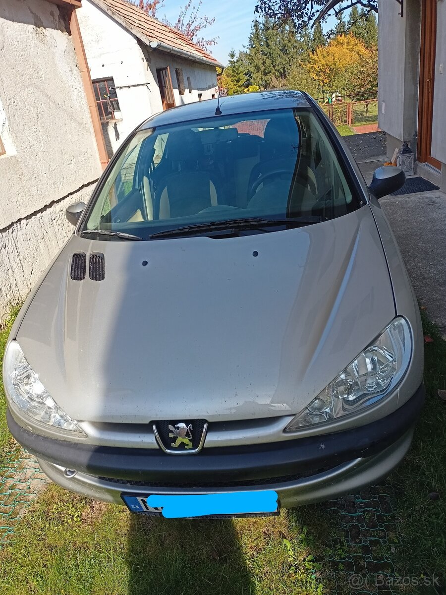 Peugeot 206 r.výoby 12/2004