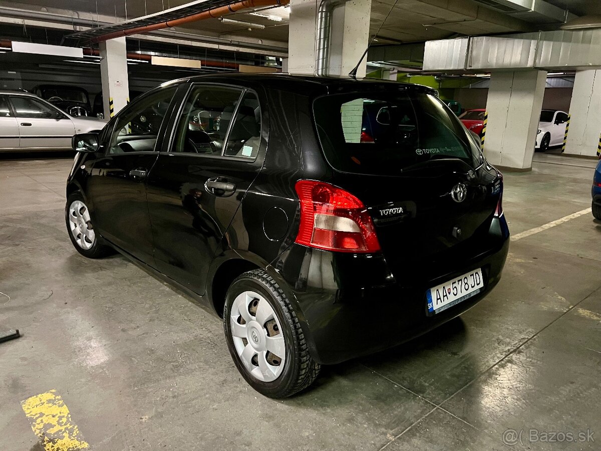 YARIS 1.3