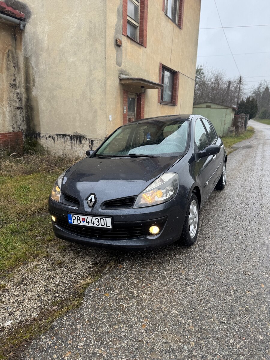 Renault Clio 3 1.5 dci