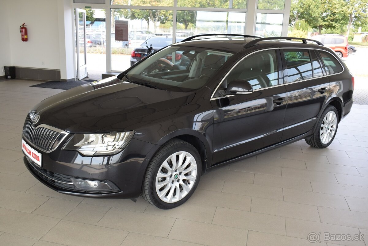 Škoda Superb 2,0 TDI, DSG,Xenony,NAVI,Alu.