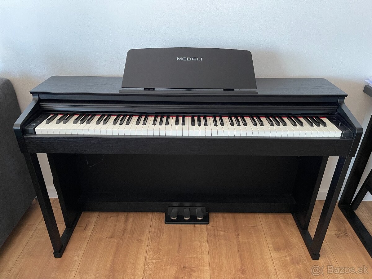 Digitalne piano Medeli DP280K/BK + stolicka Boston PB1/1520