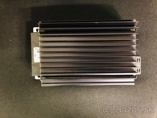 AUDI A8 D3 a A6 C6 STEREO ZOSILOVAĆ 4E0 035 223A BOSE