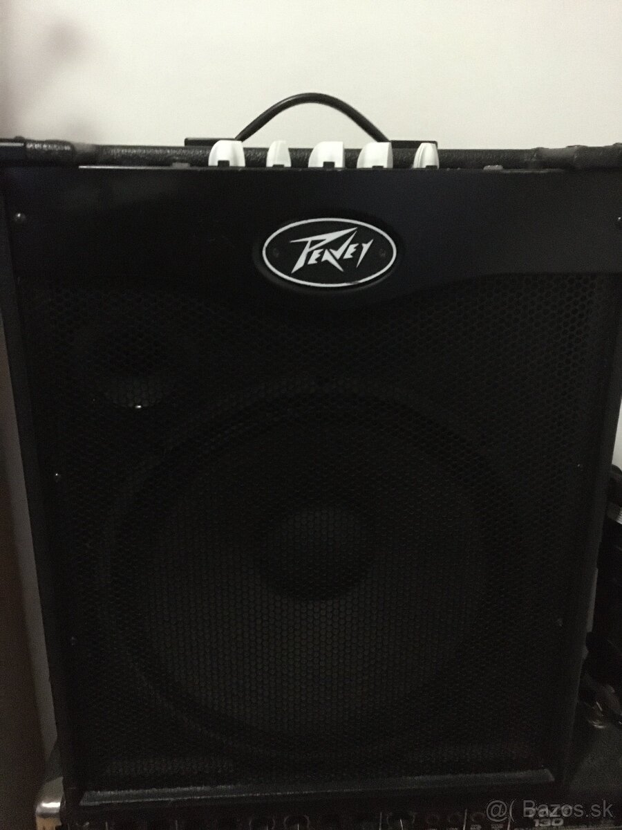 Predám basgitarove kombo Peavey Max 115