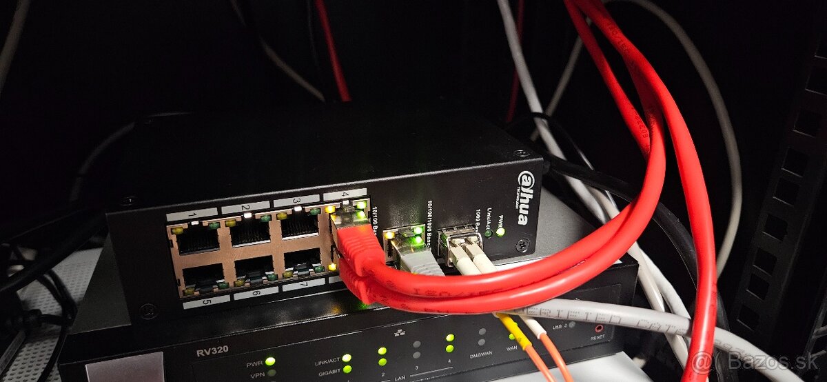 Dahua POE switch