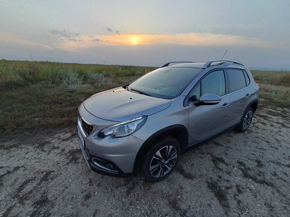 Peugeot 2008, 1.2 Puretech, 2018, Allure, Manual, Benzín