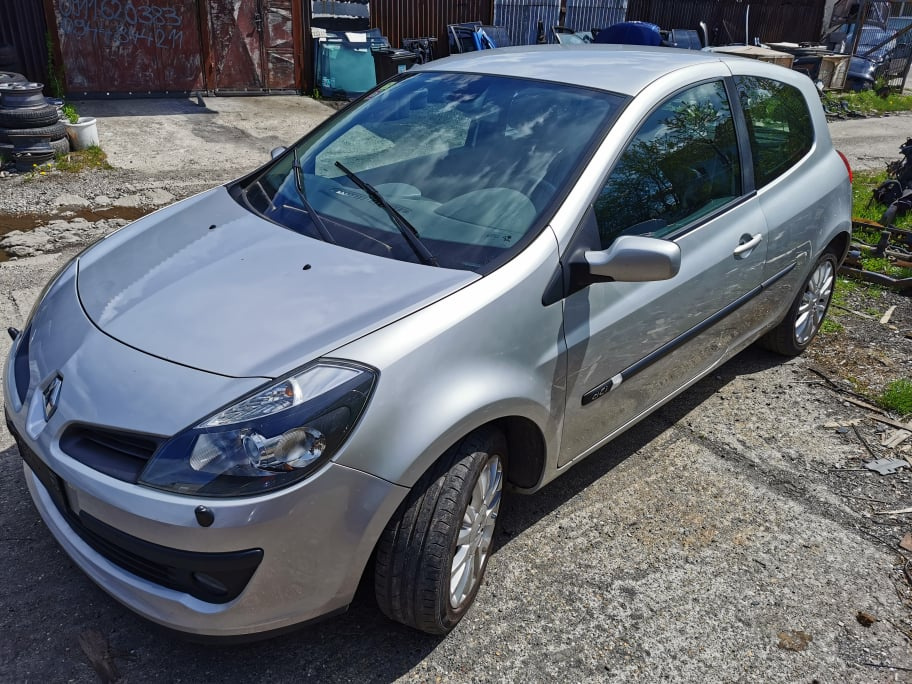 Rozpredam renault clio 3 2006 1.5 dci kod motoru k9k 760 mot