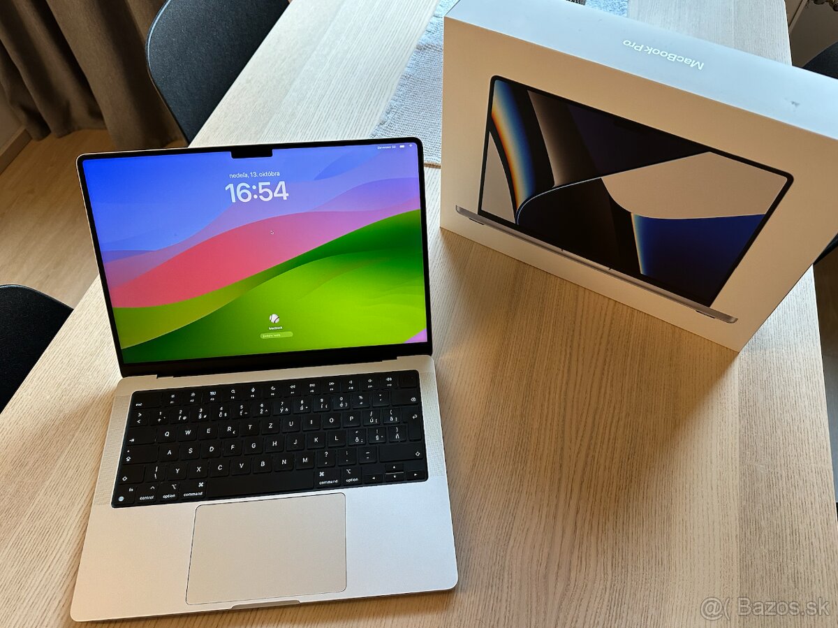 ZÁRUKA  Apple Macbook Pro M1 PRO 14" 1TB SSD / 16GB RAM