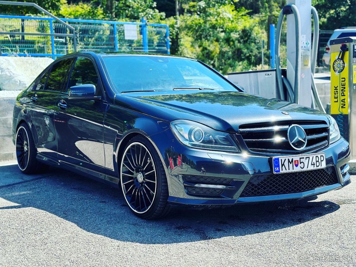 Mercedes Benz c350 cgi