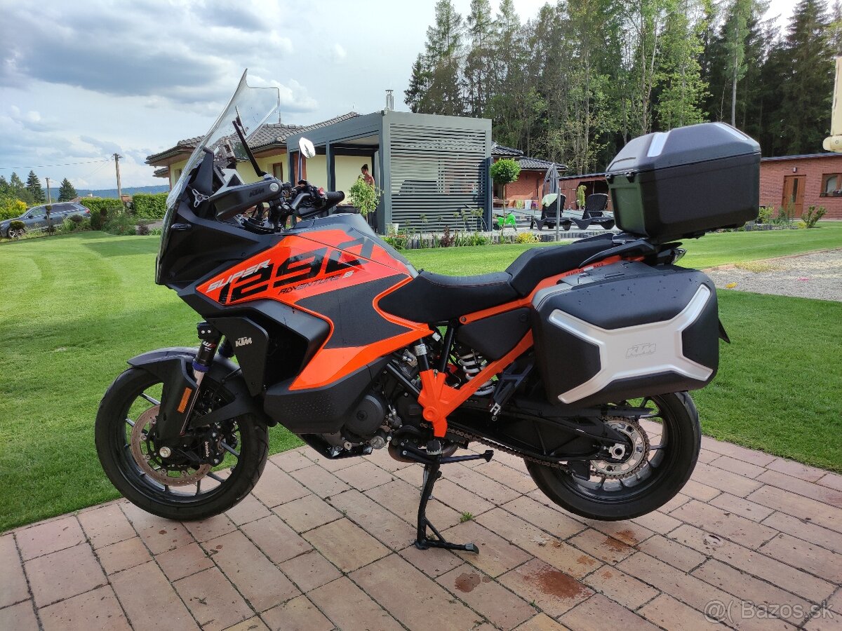 KTM 1290 Super Adventure S  6/2023, top výbava, top stav