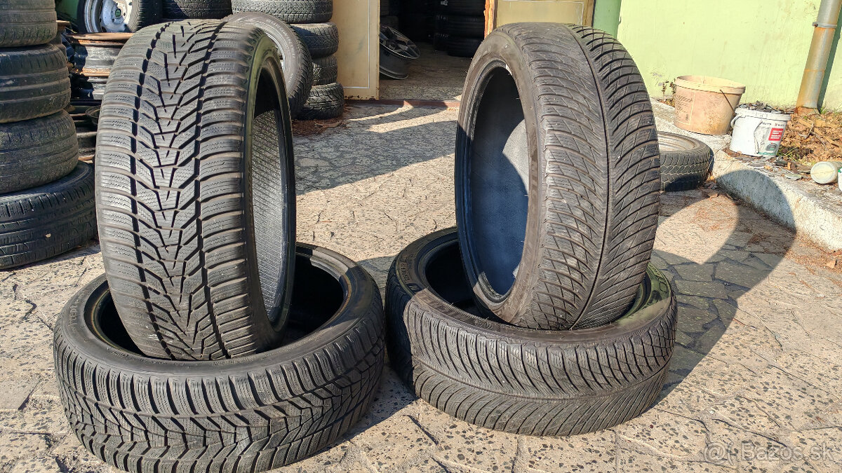 Zimné pneu 225/40 R19 --- HANKOOK , MICHELIN