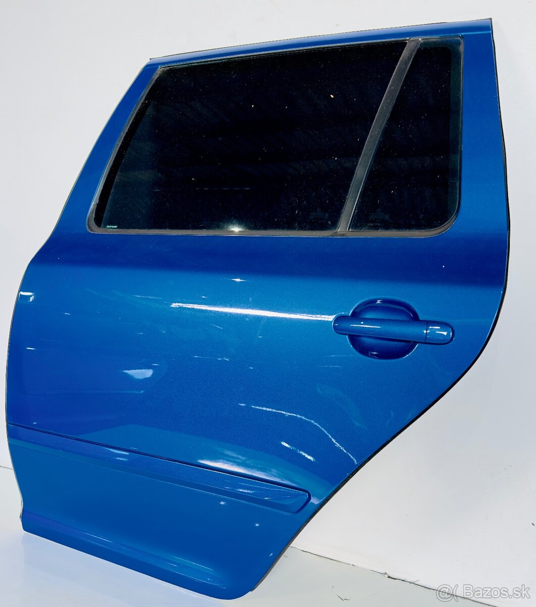 Skoda Octavia 2 Combi RACE BLUE ľavé zadne dvere