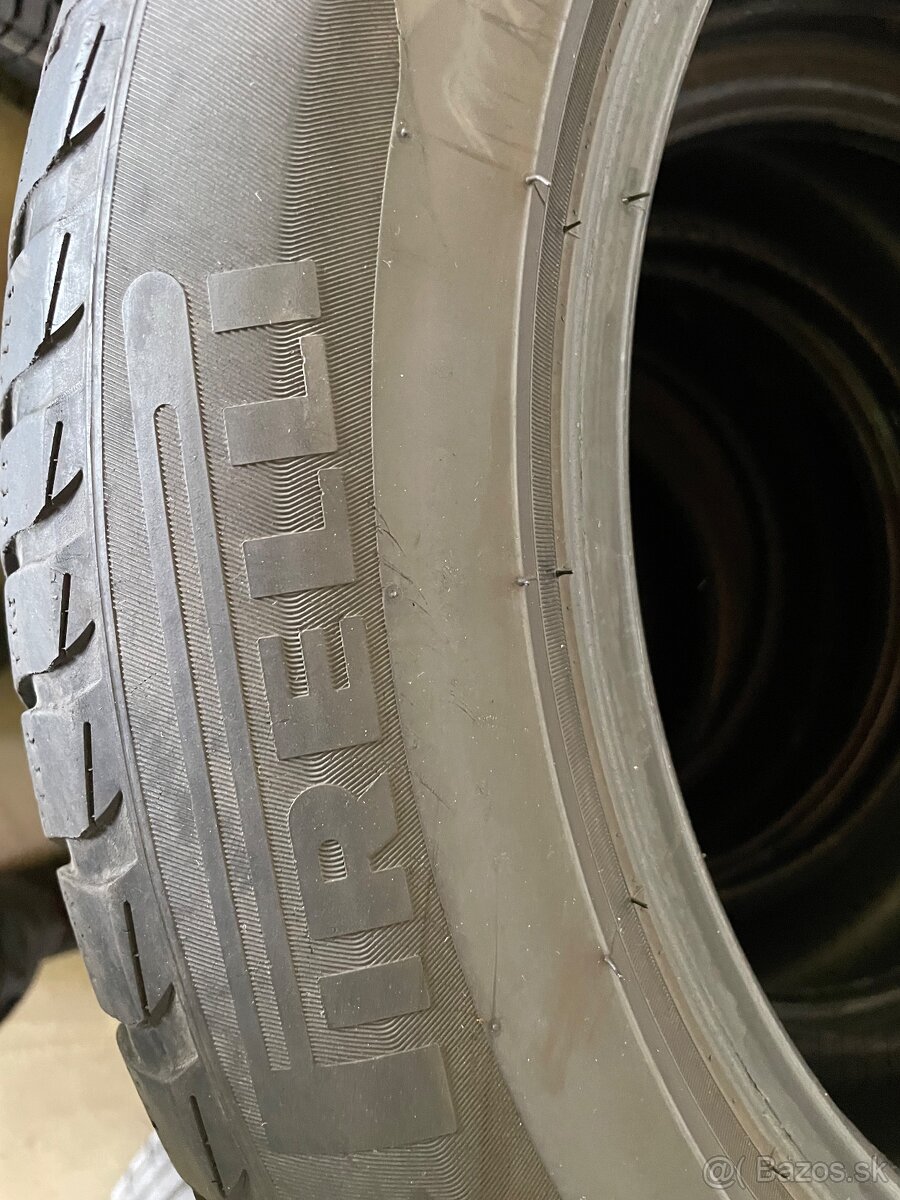 Predám Pirelli sottozero 3 225/55R17