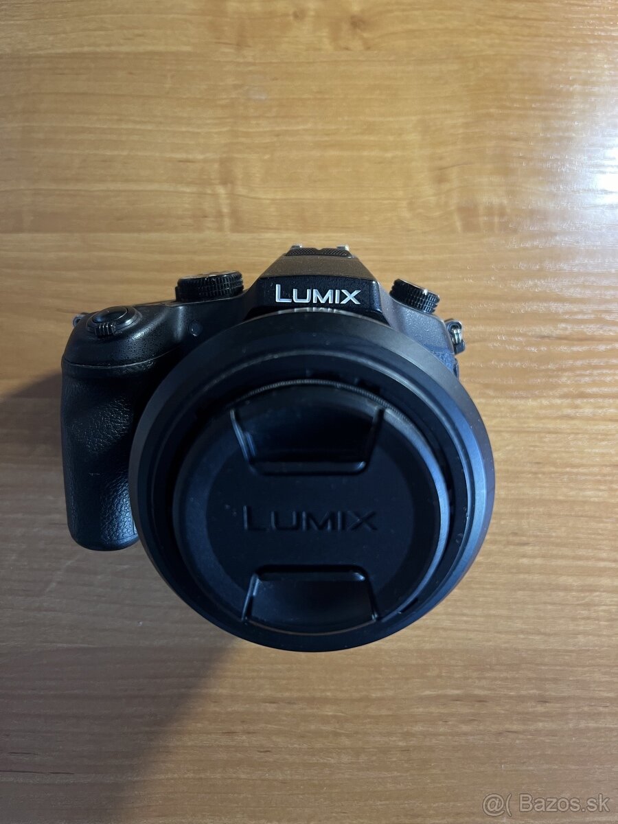 Panasonic Lumix FZ1000