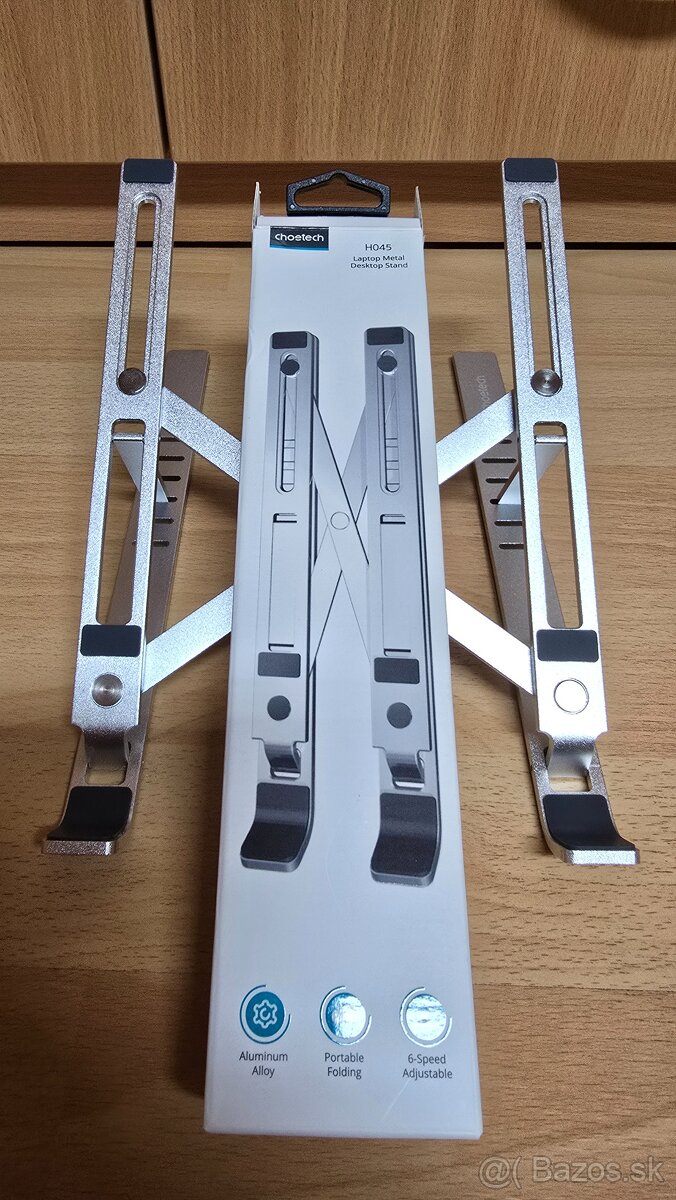 Laptop metal stand