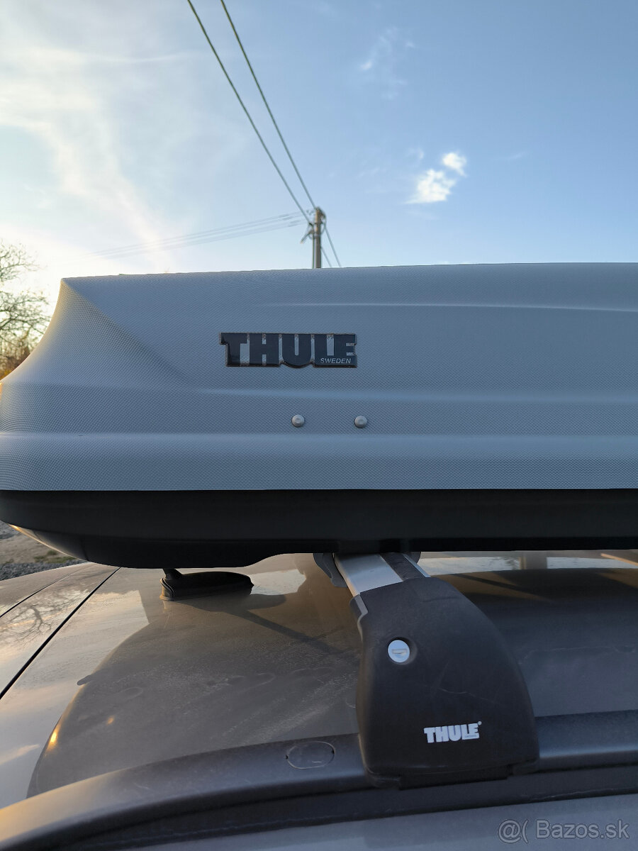 Strešný box Thule Pacific 600