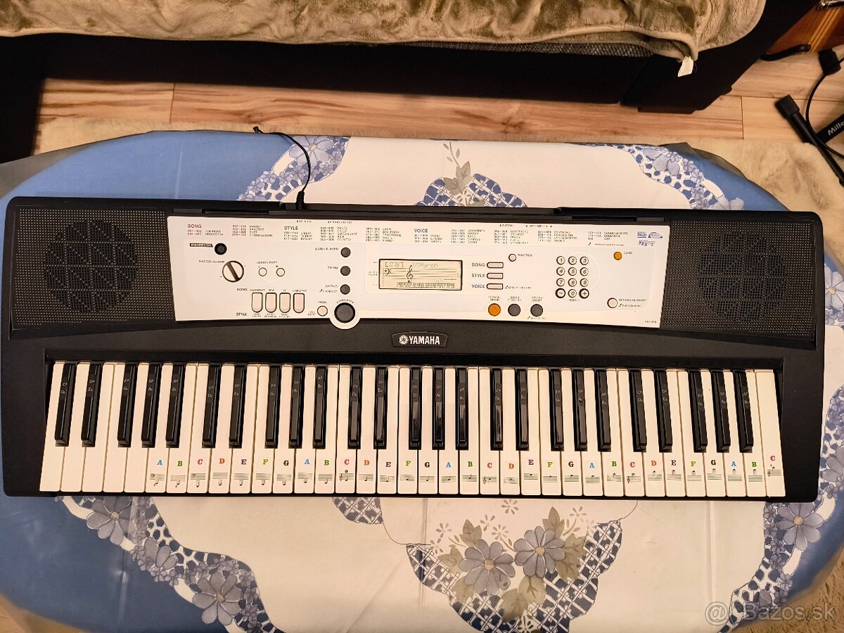 Yamaha YPT-200