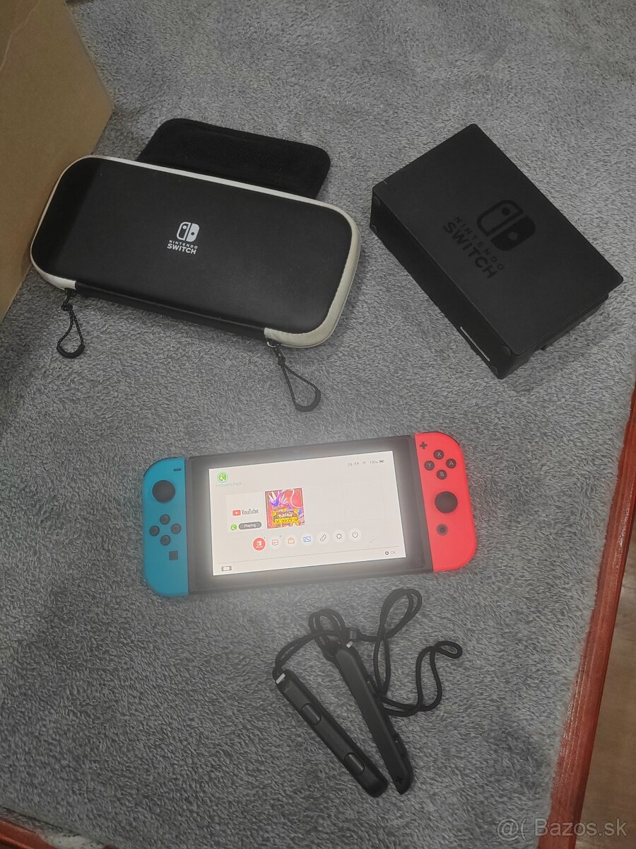 Nintendo switch plus pokemon scarlet a všetko ktomu.