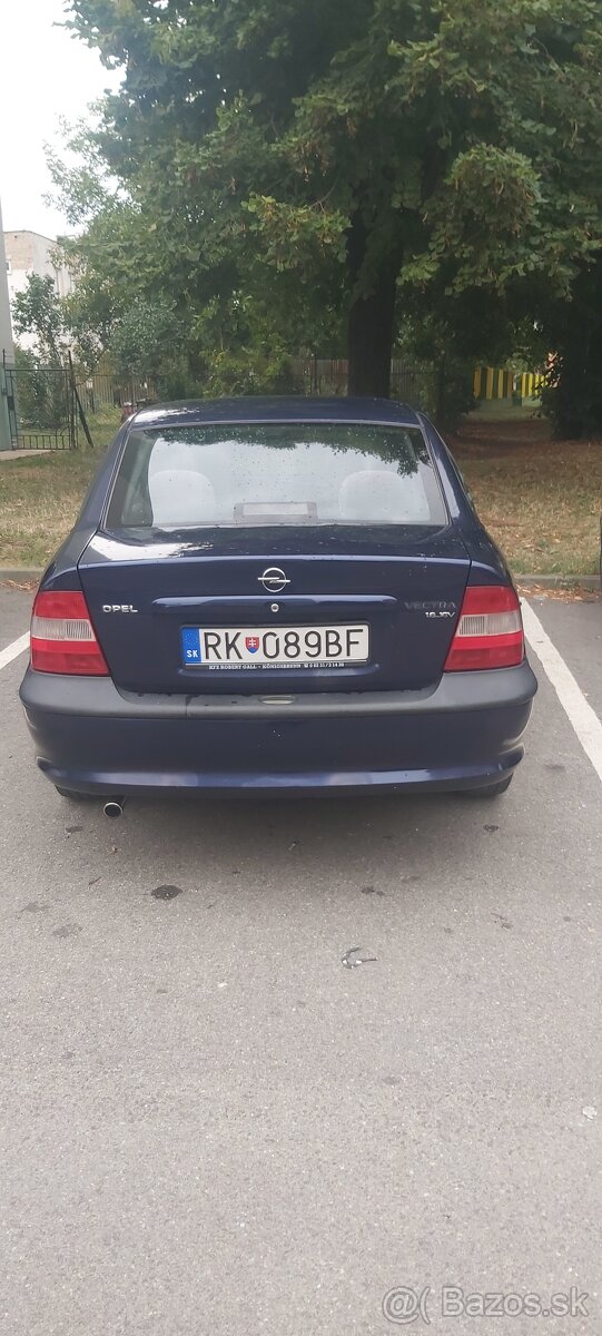 Opel vectra 1.6