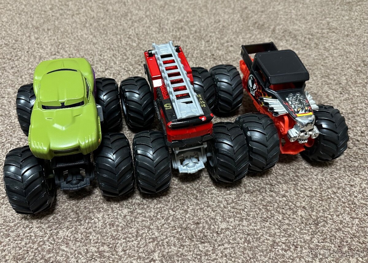 Monster truck