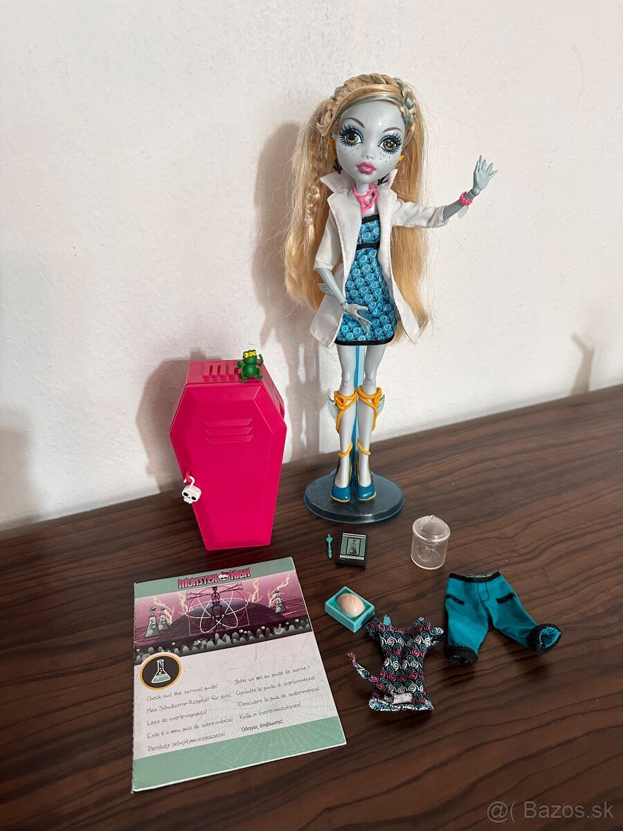 Lagoona Science lab monster high