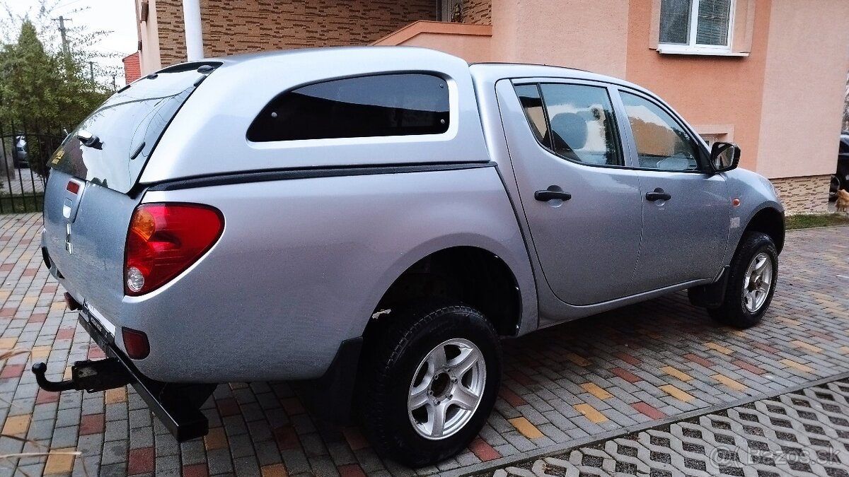 Mitsubishi L200 ,, 161.000km