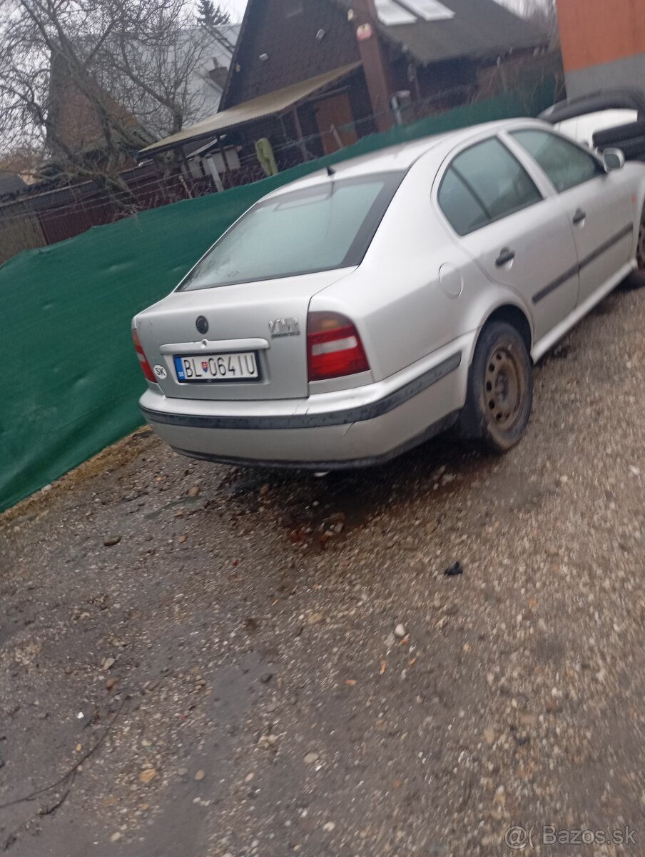 Rozpredám škoda Octavia 1..1.6..74kw