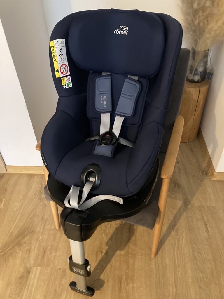 britax romer dualfix m i size