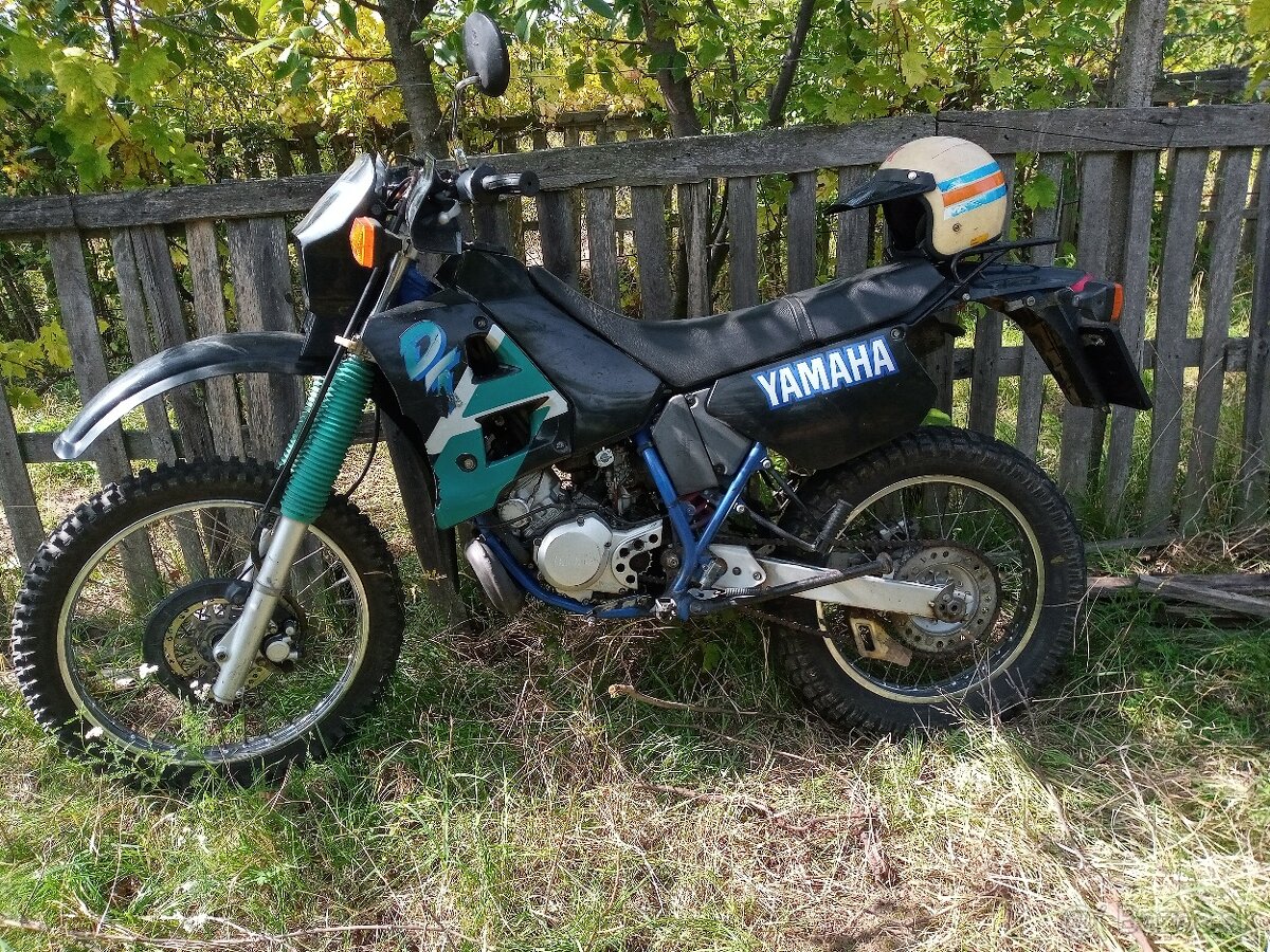 Kúpim Yamaha DT