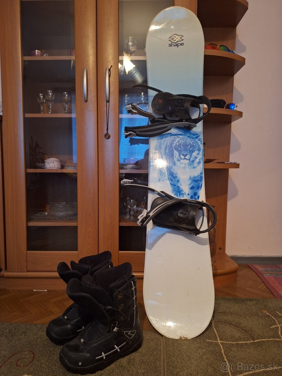 Snowboard ,topanky