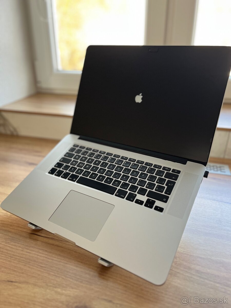  Apple MacBook Pro 13" 500GB