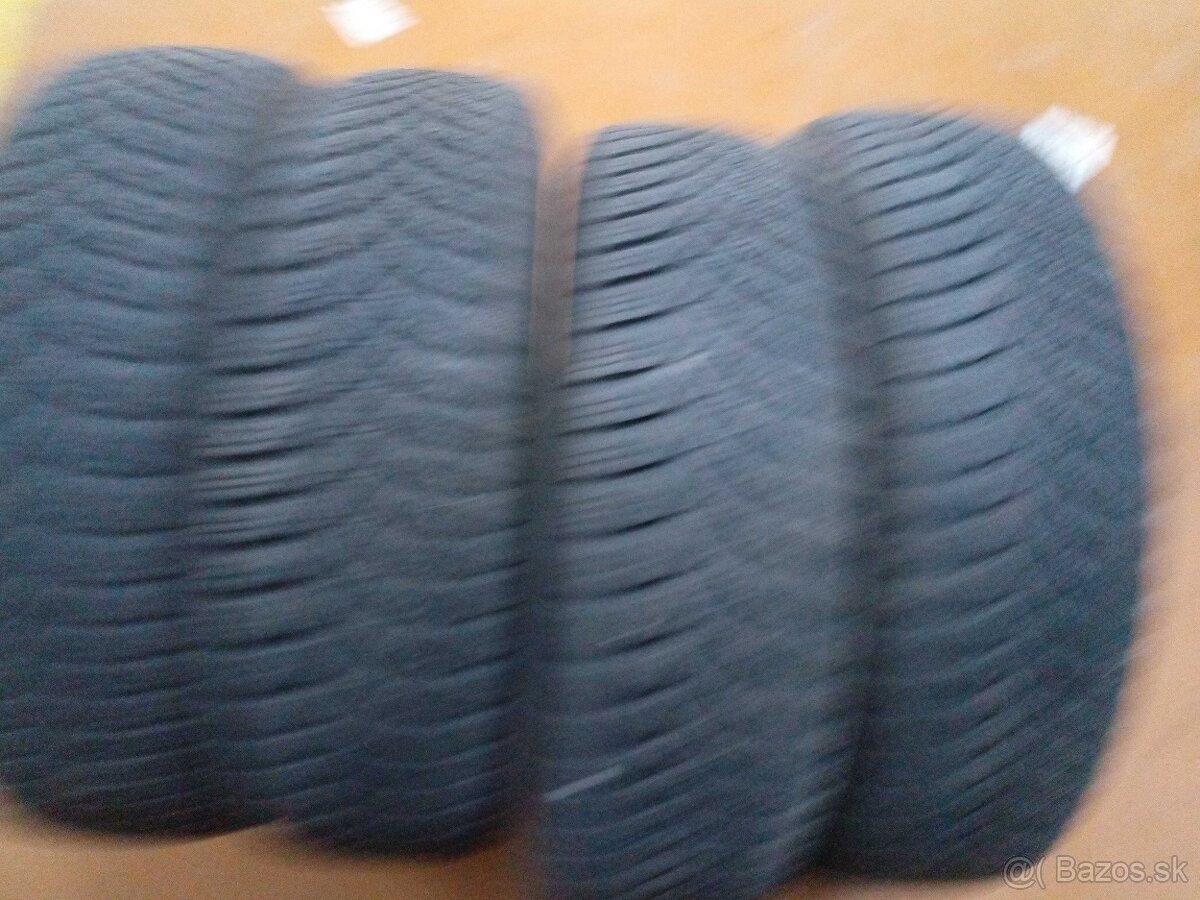 Zimné pneu Hankook 165/70 R14