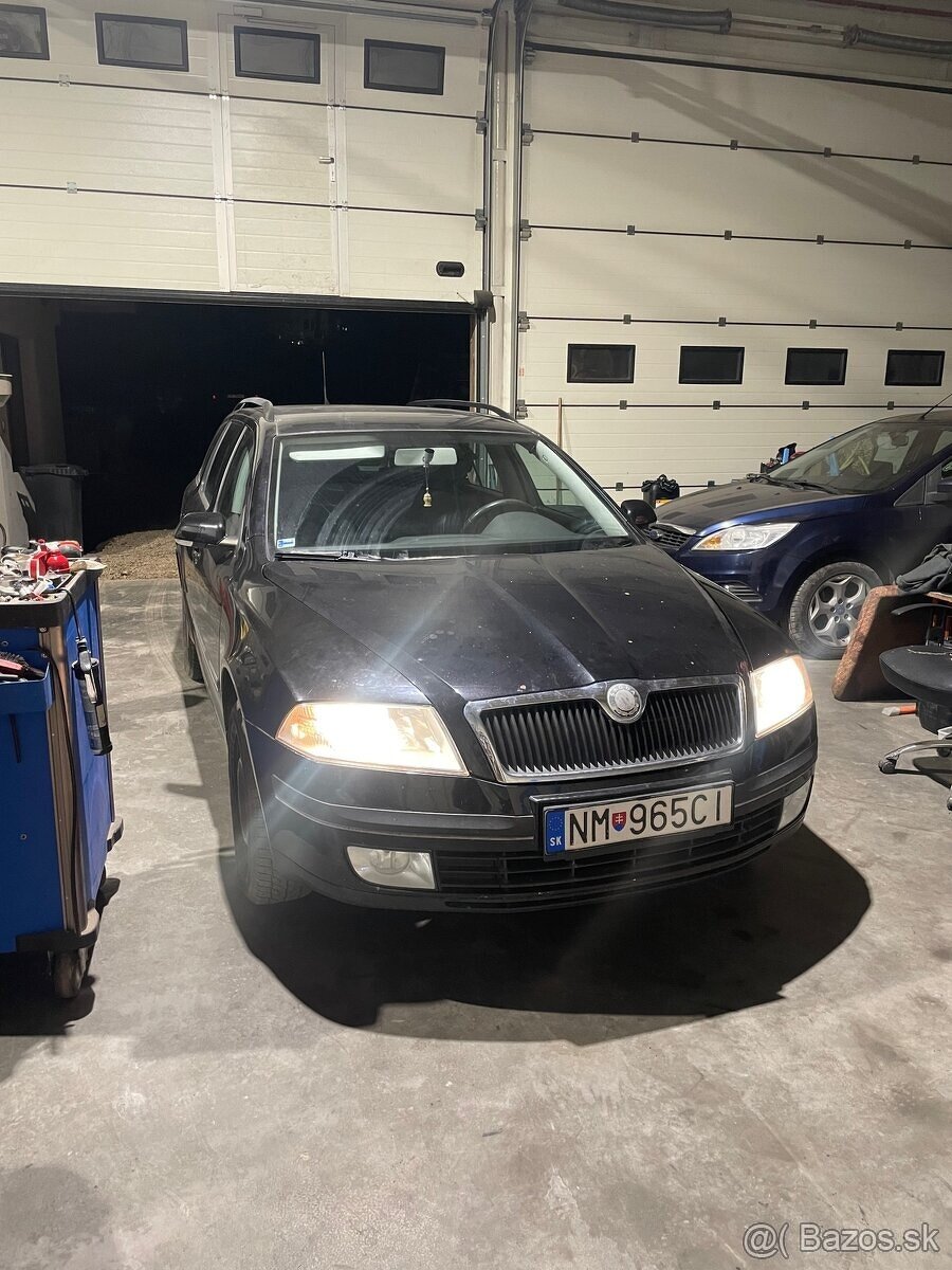 ROZPREDAM NAHRADNE DIELY NA SKODA OCTAVIA 2