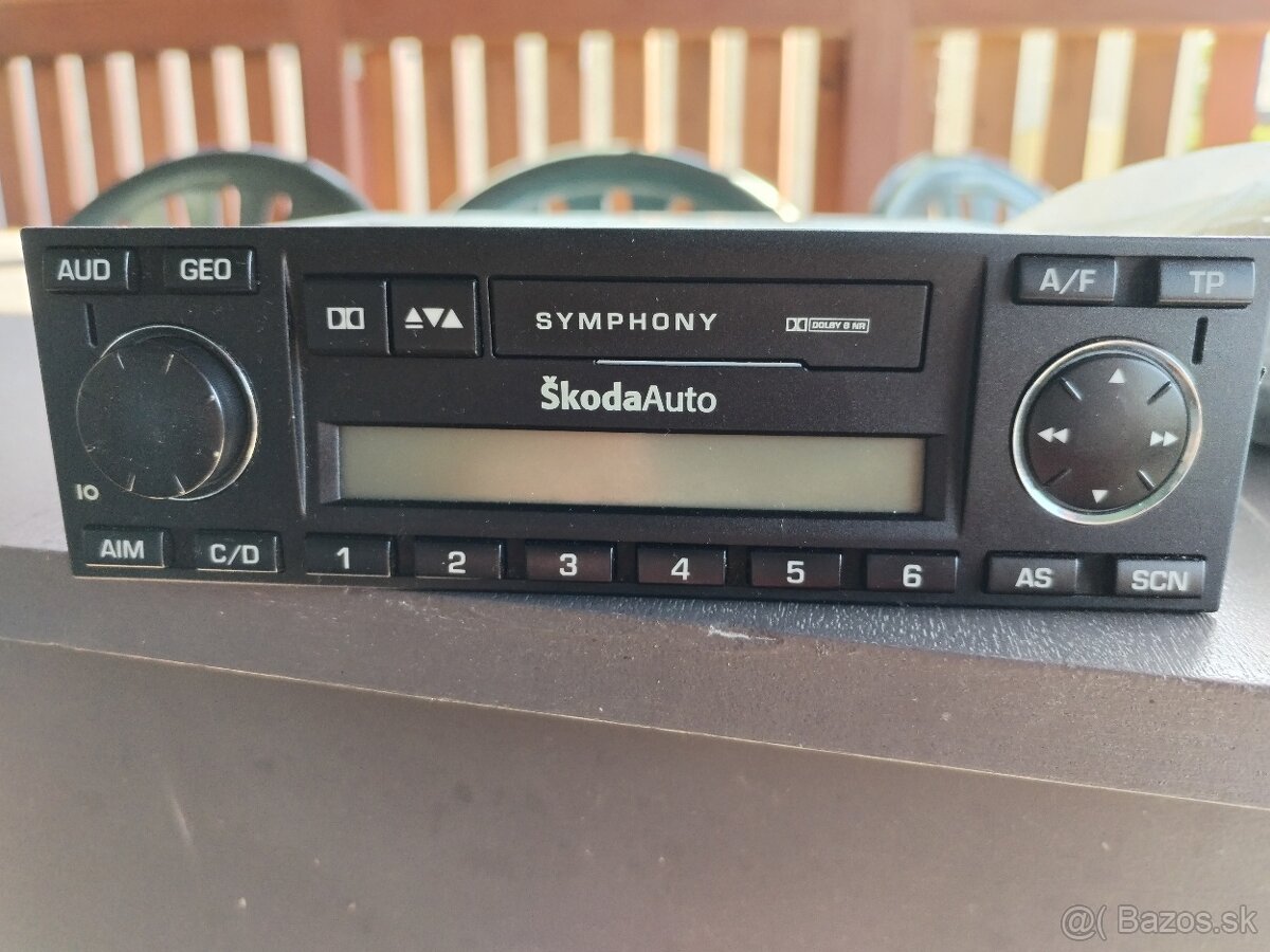 Rádio Škoda Symphony by Grundig