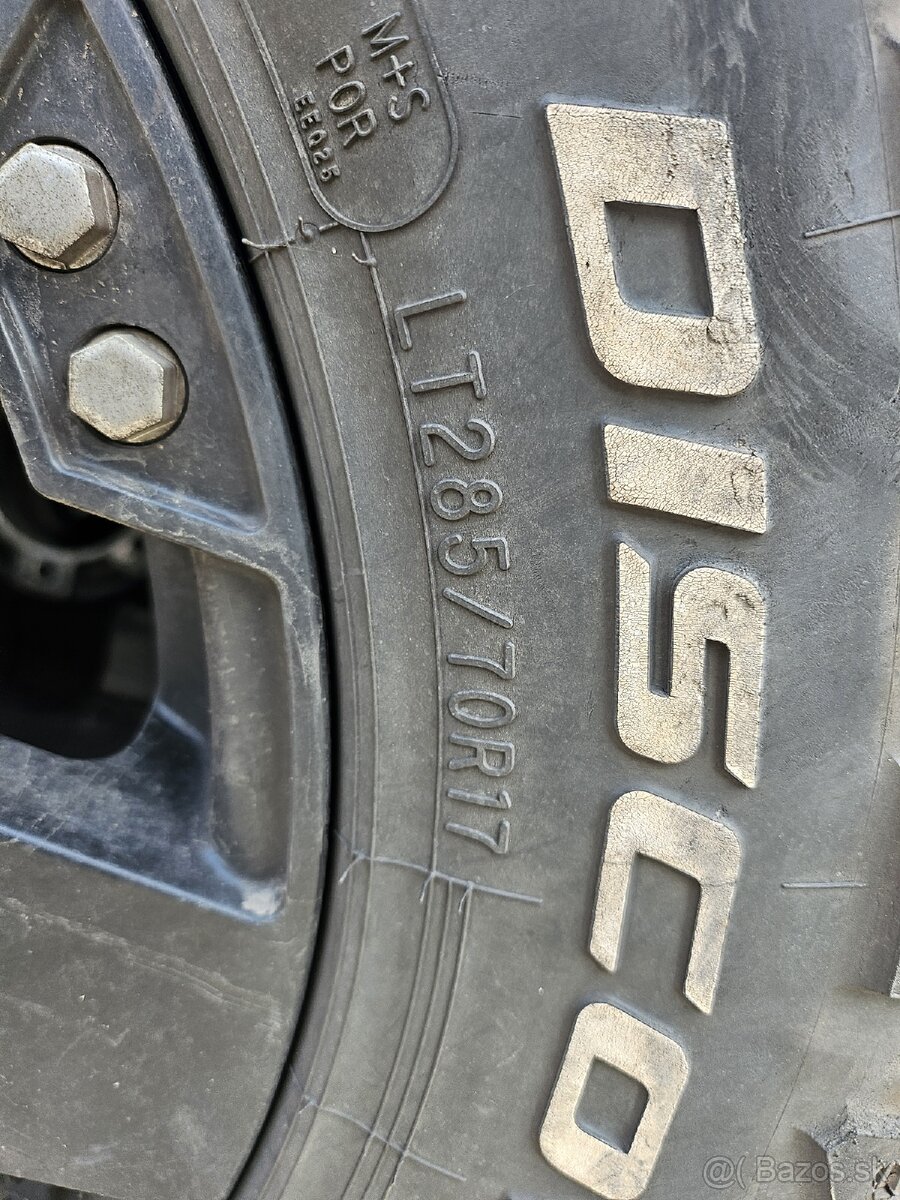 Off road pneumatiky Cooper Discover 285 / 70 R17