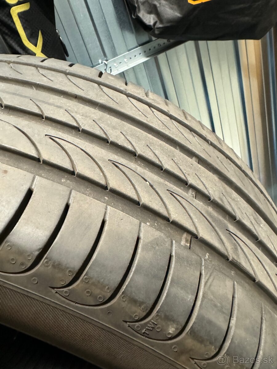 Pirelli POWERGY 225/45 R17 94Y XL FR (letné)