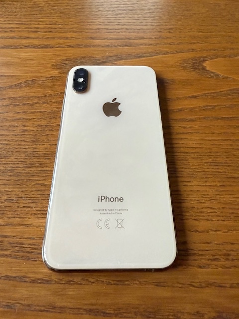 Predám používaný iPhone Xs GOLD, 256 GB